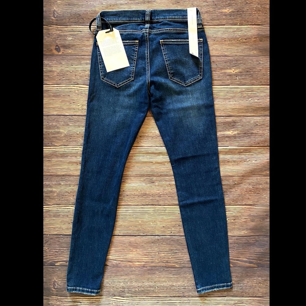 Current/Elliott Jeans - Picture 2 of 4